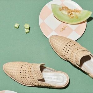 Freda Salvador Keen Mules